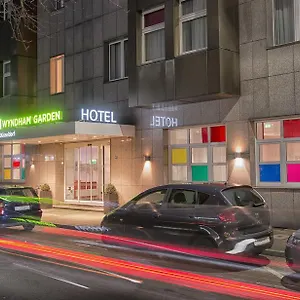 Hotel Wyndham Garden Centre Koenigsallee, Dusseldorf